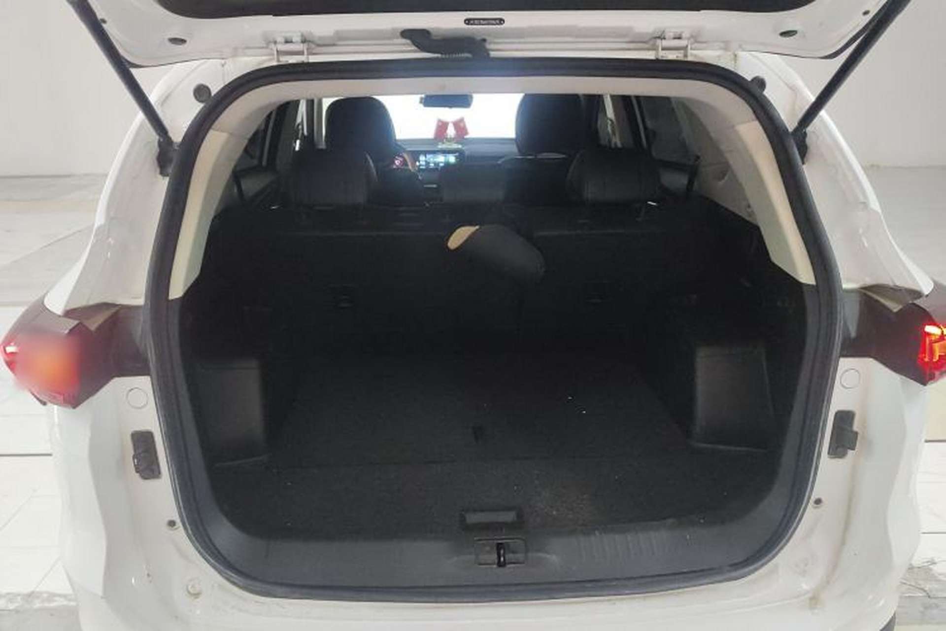 Used JETOUR X70 PLUS 2022 1.5T CVT Mountain 5-Seater Trunk