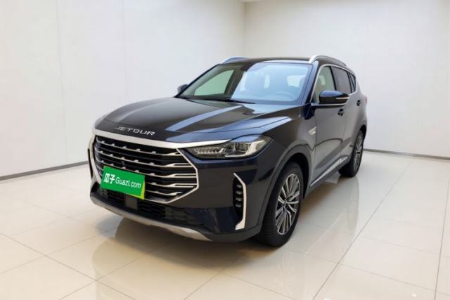 Używany JETOUR X70 PLUS 2023 1.5T DCT Ziqiang PRO 5-Seater