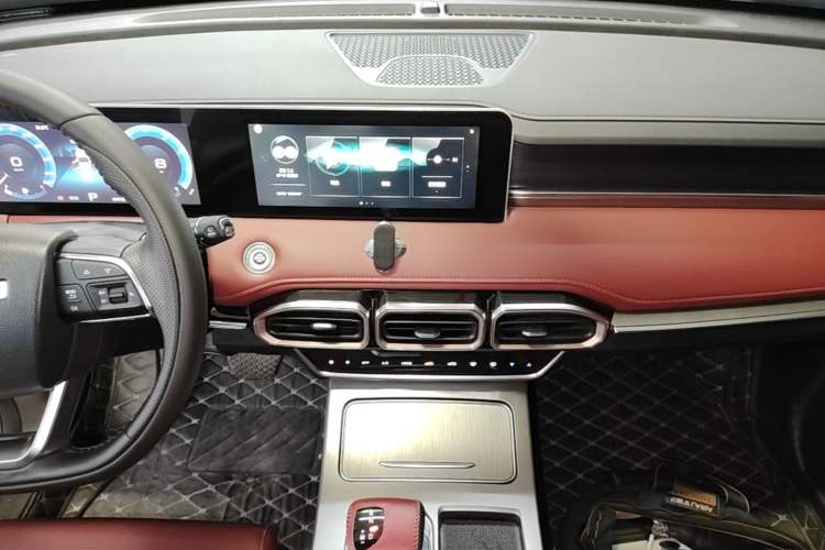 Used JETOUR X70 PLUS 2023 1.5T DCT Ziqiang PRO+ 5-Seater Audio And AC Panel