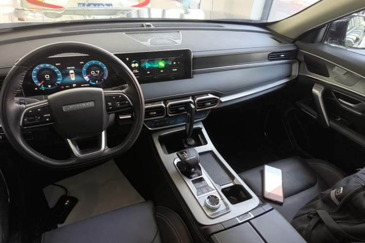 Used JETOUR X70 PLUS 2023 1.5T DCT Ziqiang PRO+ 5-Seater Audio And AC Panel