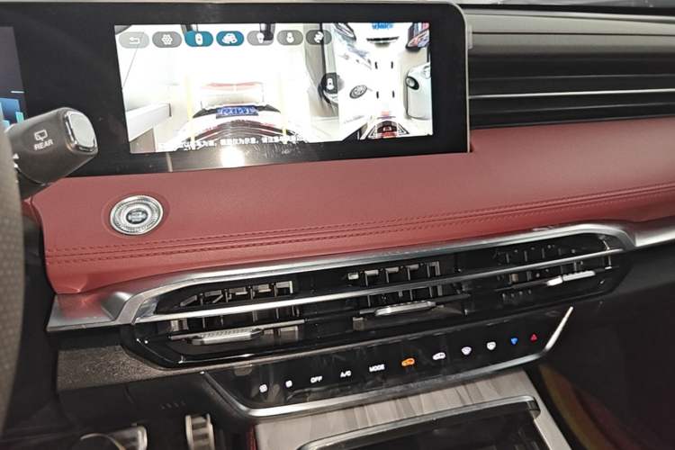 Used JETOUR X70 PLUS 2023 1.6T DCT Stronger 5-Seater Audio And AC Panel