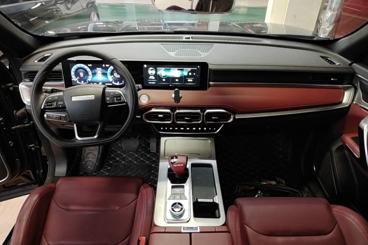 Used JETOUR X70 PLUS 2023 1.5T DCT Ziqiang PRO+ 5-Seater Center Console