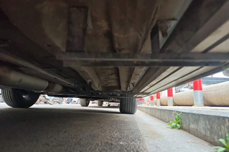 Used JETOUR X70 PLUS 2023 1.5T Manual Self-Reliant 5-Seater Chassis Rear Right