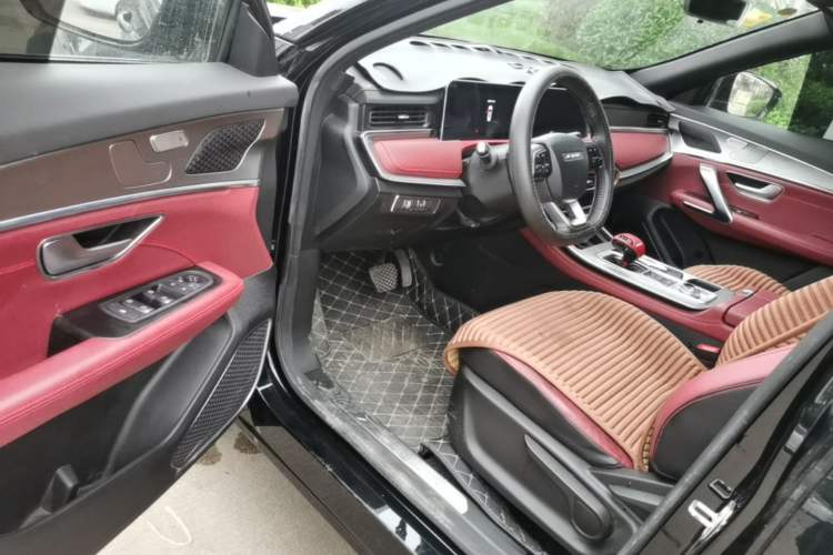 Used JETOUR X70 PLUS 2023 1.5T DCT Ziqiang PRO+ 5-Seater Driver Seat