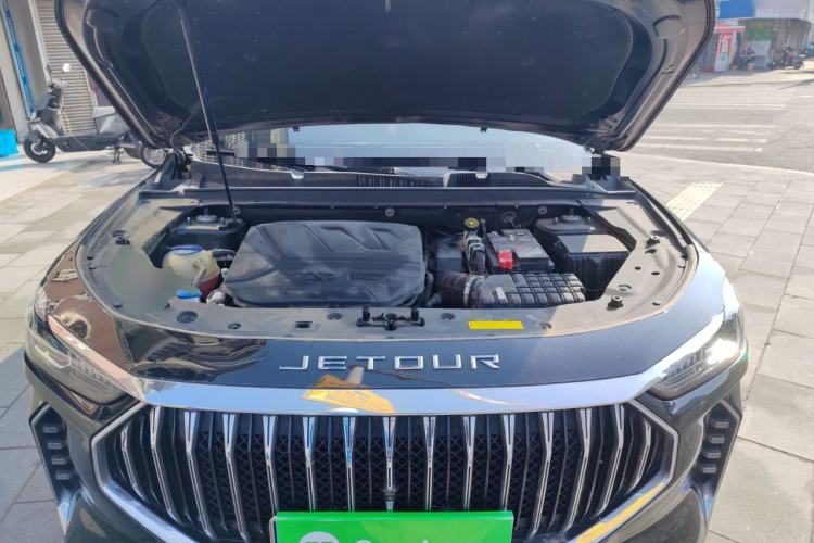 Used JETOUR X70 PLUS 2023 1.6T DCT Stronger 5-Seater Engine Bay