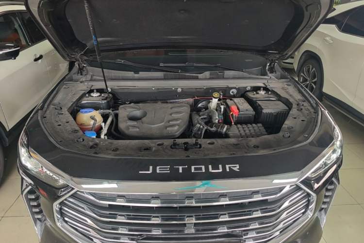 Used JETOUR X70 PLUS 2023 1.5T CVT Ziqiang MAX 7-Seater Engine Bay