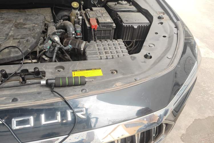 Used JETOUR X70 PLUS 2023 1.5T DCT Brave PLUS 7-Seater Engine Bay Left