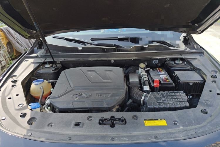 Used JETOUR X70 PLUS 2023 1.5T DCT Ziqiang PRO+ 5-Seater Engine Bay