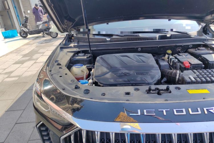 Used JETOUR X70 PLUS 2023 1.6T DCT Stronger 5-Seater Engine Bay Right