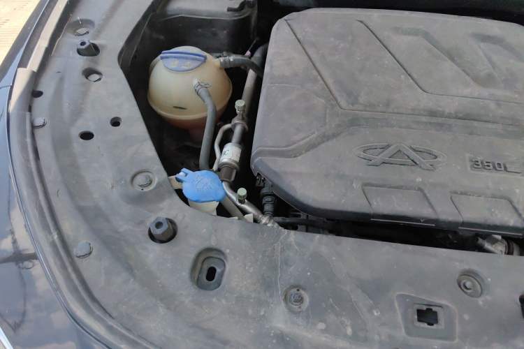 Used JETOUR X70 PLUS 2023 1.6T DCT Stronger PRO+ 5-Seater Engine Bay Right