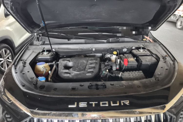 Used JETOUR X70 PLUS 2023 1.5T DCT Brave PLUS 7-Seater Engine Bay