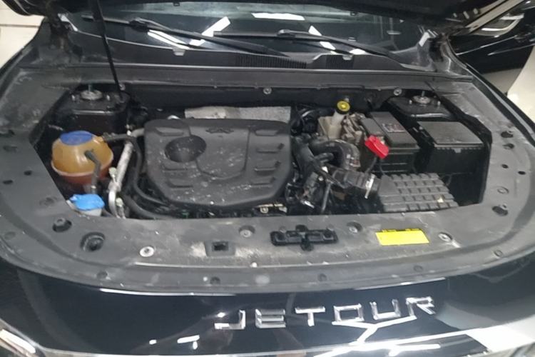 Used JETOUR X70 PLUS 2023 1.5T DCT Ziqiang PRO 5-Seater Engine Bay