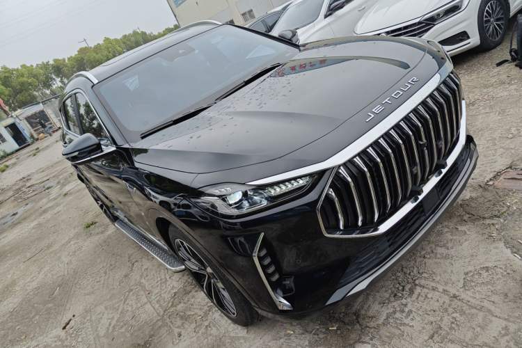 Used JETOUR X70 PLUS 2023 1.6T DCT Stronger PRO+ 5-Seater Exterior 1