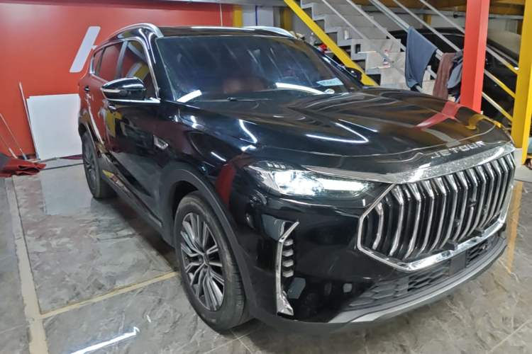 Used JETOUR X70 PLUS 2023 1.5T DCT Brave PLUS 5-Seater Exterior 1