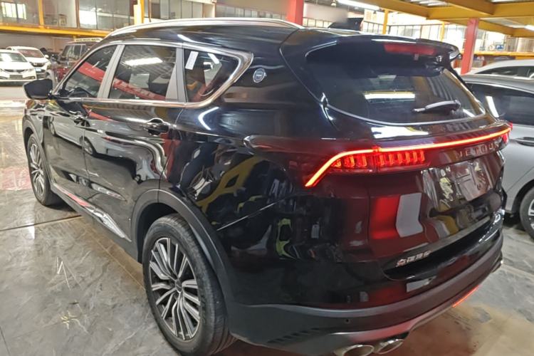 Used JETOUR X70 PLUS 2023 1.5T DCT Brave PLUS 5-Seater Exterior 2