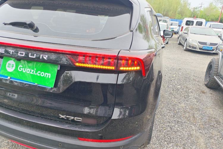 Used JETOUR X70 PLUS 2023 1.6T DCT Stronger 5-Seater Exterior 3