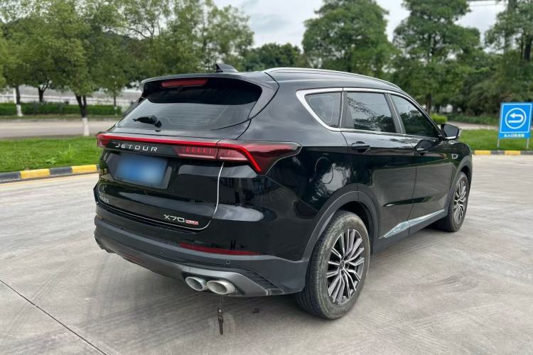 Used JETOUR X70 PLUS 2023 1.5T DCT Brave PLUS 7-Seater Exterior 6
