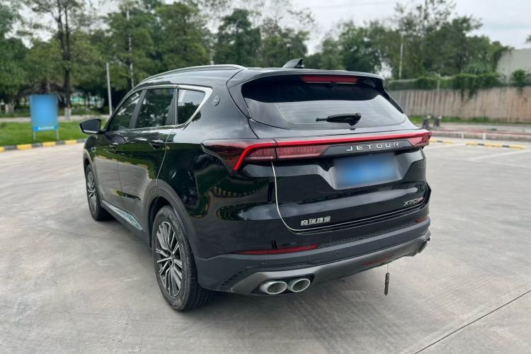 Used JETOUR X70 PLUS 2023 1.5T DCT Brave PLUS 7-Seater Exterior 8