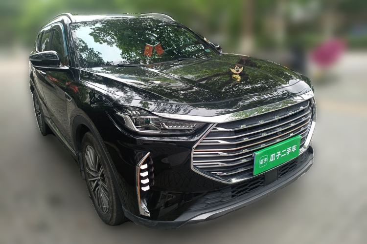 Used JETOUR X70 PLUS 2023 1.5T DCT Ziqiang PRO+ 7-Seater Front Right 45 Deg
