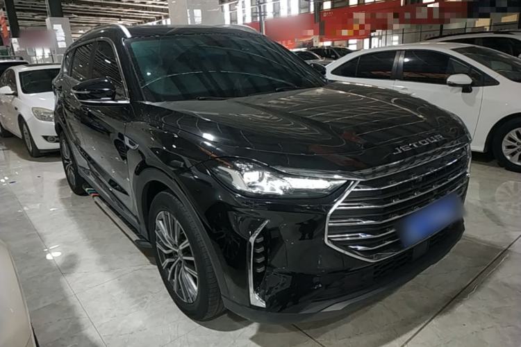 Used JETOUR X70 PLUS 2023 1.5T DCT Ziqiang PRO 5-Seater Front Right 45 Deg