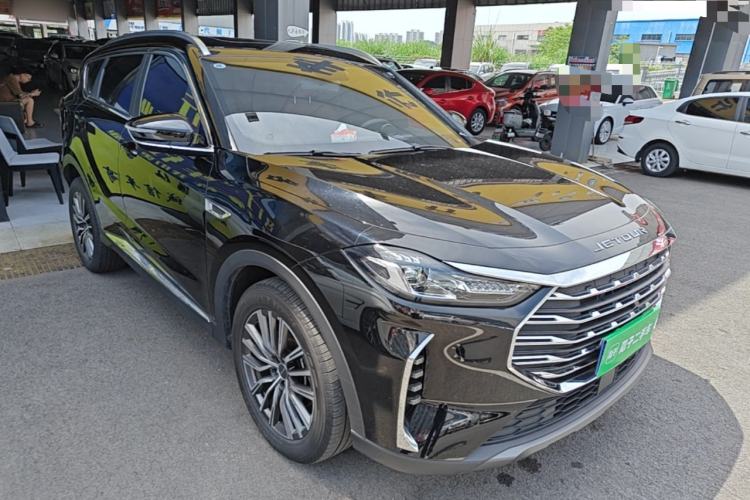 Used JETOUR X70 PLUS 2023 1.5T DCT Ziqiang PRO+ 5-Seater Front Right 45 Deg