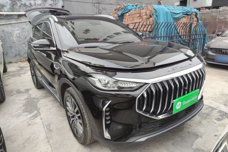 Used JETOUR X70 PLUS 2023 1.6T DCT Stronger 5-Seater Front Right 45 Deg