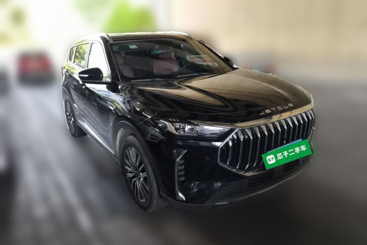 Used JETOUR X70 PLUS 2023 1.5T DCT Brave PLUS 7-Seater Front Right 45 Deg