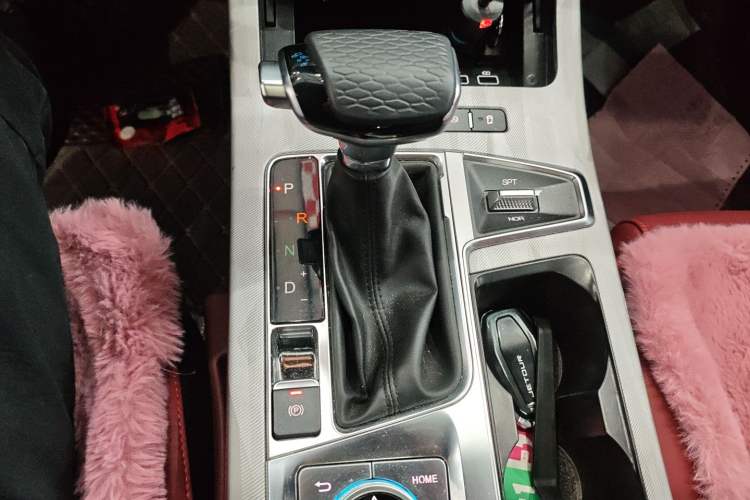 Used JETOUR X70 PLUS 2023 1.5T CVT Ziqiang MAX 5-Seater Gear Lever