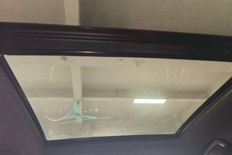 Used JETOUR X70 PLUS 2023 1.5T CVT Ziqiang MAX 7-Seater Headliner