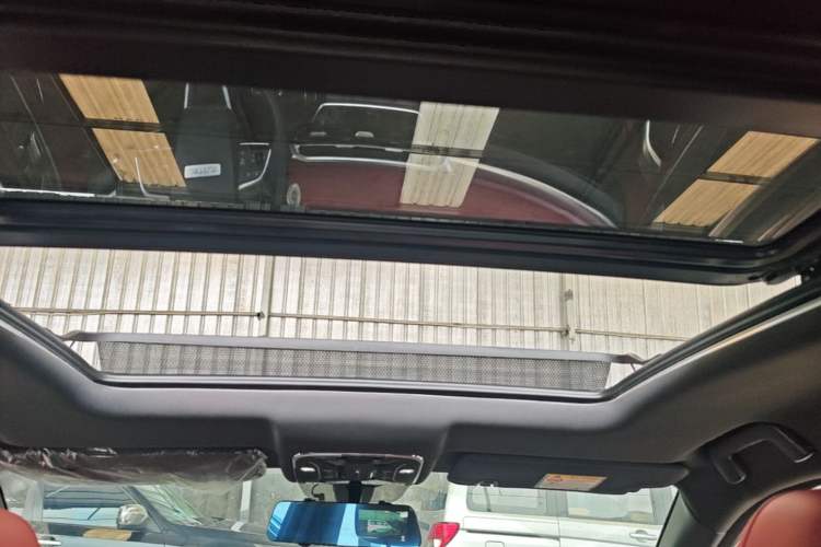 Used JETOUR X70 PLUS 2023 1.5T DCT Brave PLUS 7-Seater Headliner