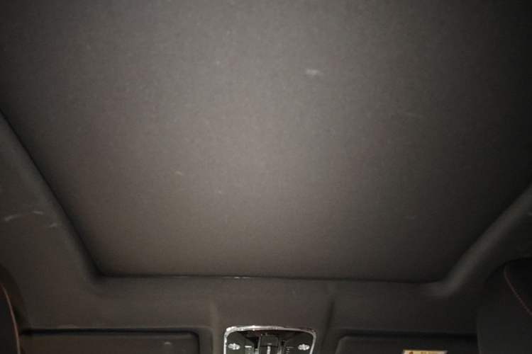 Used JETOUR X70 PLUS 2023 1.5T DCT Ziqiang PRO+ 5-Seater Headliner
