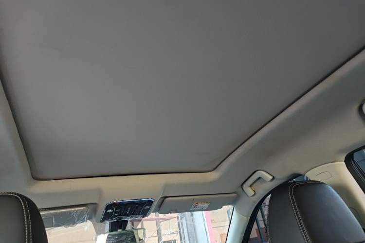 Used JETOUR X70 PLUS 2023 1.5T DCT Brave PLUS 7-Seater Headliner