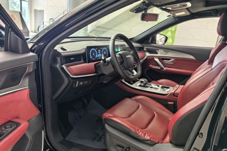 Used JETOUR X70 PLUS 2023 1.5T DCT Ziqiang PRO+ 5-Seater Interior 1