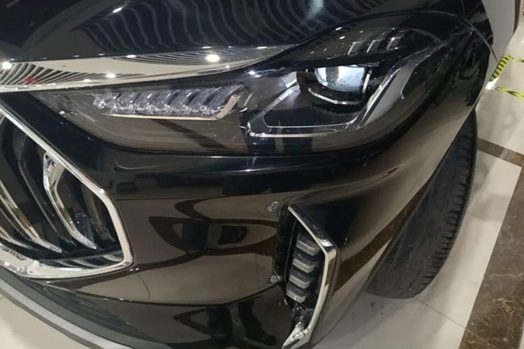 Used JETOUR X70 PLUS 2023 1.5T DCT Brave PLUS 5-Seater Left Front Headlight
