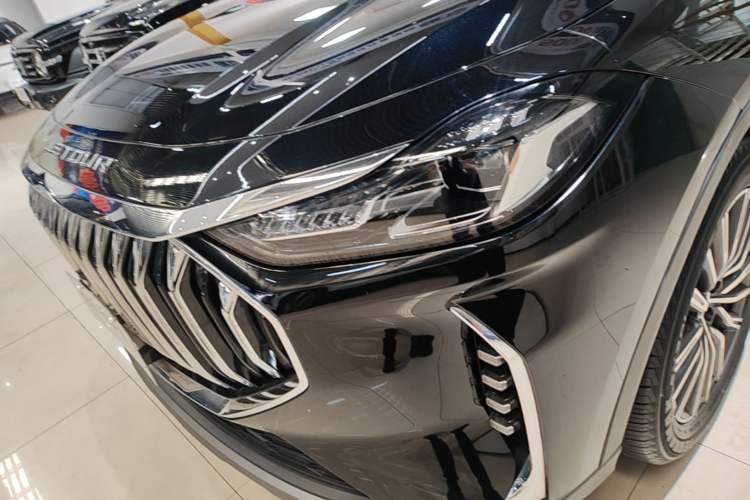 Used JETOUR X70 PLUS 2023 1.6T DCT Stronger 5-Seater Left Front Headlight