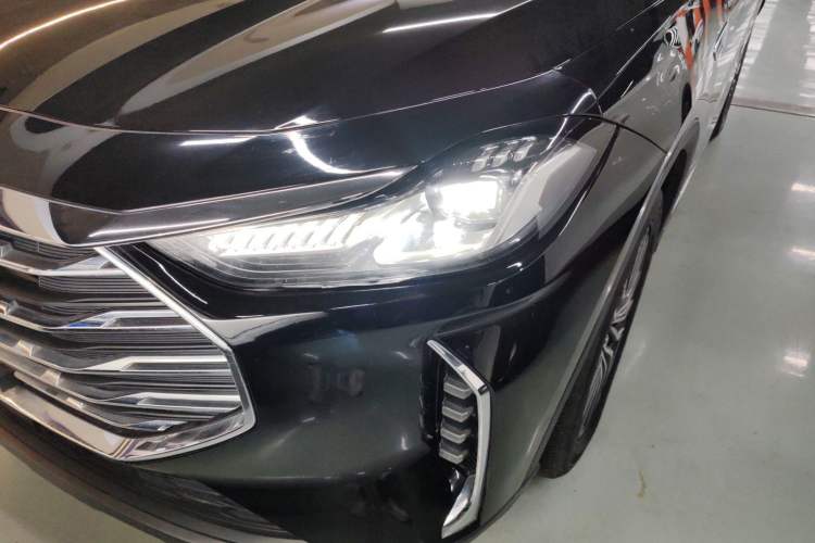 Used JETOUR X70 PLUS 2023 1.5T DCT Ziqiang PRO+ 5-Seater Left Front Headlight