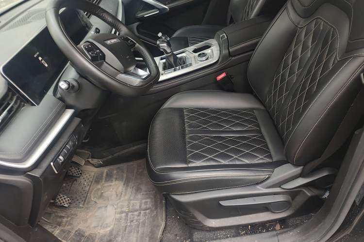 Used JETOUR X70 PLUS 2023 1.5T Manual Warrior PRO 7-Seater Left Front Seat