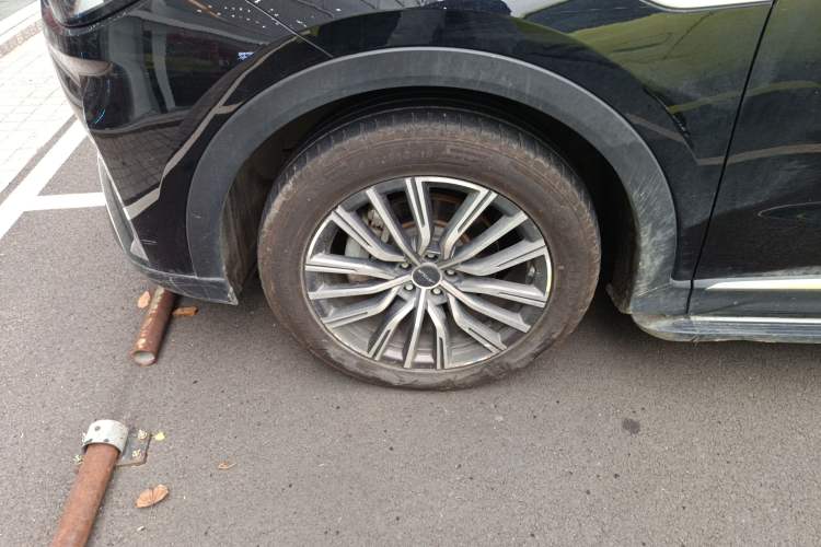 Used JETOUR X70 PLUS 2023 1.5T DCT Brave PLUS 7-Seater Left Front Wheel Hub