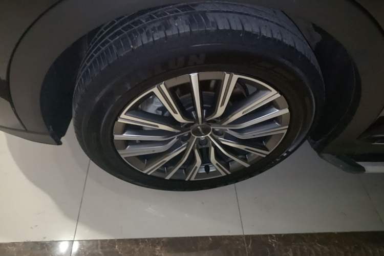Used JETOUR X70 PLUS 2023 1.5T DCT Brave PLUS 5-Seater Left Front Wheel Hub