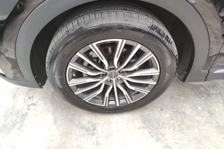 Used JETOUR X70 PLUS 2023 1.6T DCT Stronger 5-Seater Left Front Wheel Hub