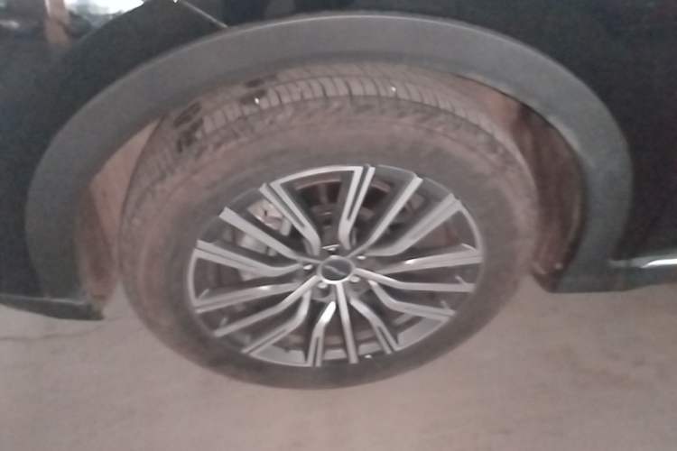 Used JETOUR X70 PLUS 2023 1.5T DCT Brave PLUS 5-Seater Left Front Wheel Hub