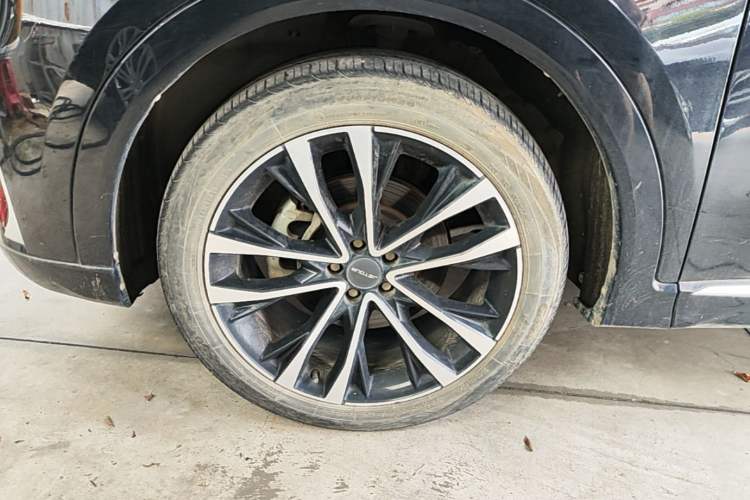 Used JETOUR X70 PLUS 2023 1.6T DCT Stronger PRO+ 5-Seater Left Front Wheel Hub
