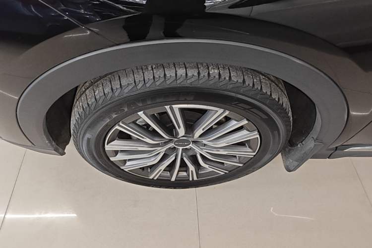 Used JETOUR X70 PLUS 2023 1.6T DCT Stronger 5-Seater Left Front Wheel Hub