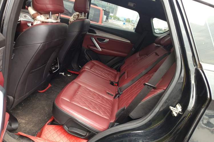 Used JETOUR X70 PLUS 2023 1.5T DCT Brave PLUS 7-Seater Left Rear Seat
