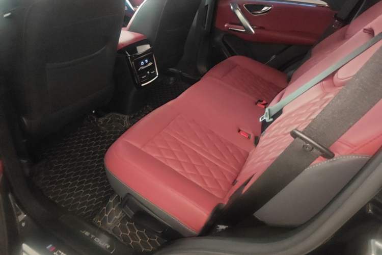 Used JETOUR X70 PLUS 2023 1.6T DCT Stronger PRO 5-Seater Left Rear Seat