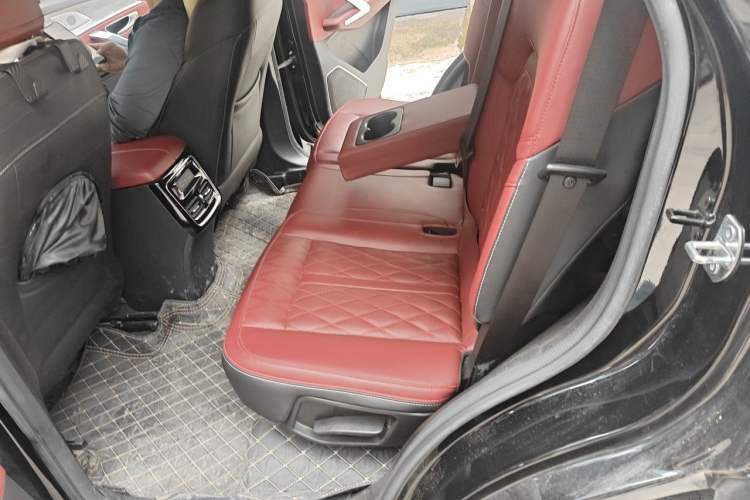Used JETOUR X70 PLUS 2023 1.5T DCT Brave PLUS 7-Seater Left Rear Seat