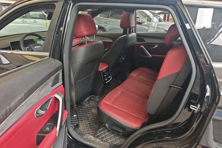 Used JETOUR X70 PLUS 2023 1.5T DCT Brave PLUS 7-Seater Left Rear Seat