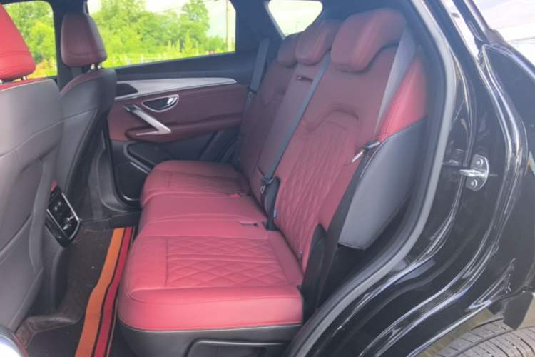 Used JETOUR X70 PLUS 2023 1.5T DCT Brave PLUS 5-Seater Left Rear Seat