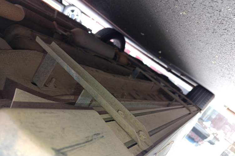 Used JETOUR X70 PLUS 2023 1.5T DCT Brave PLUS 7-Seater Left Side Sill