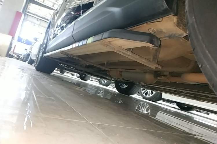 Used JETOUR X70 PLUS 2023 1.5T DCT Ziqiang PRO 5-Seater Left Side Sill